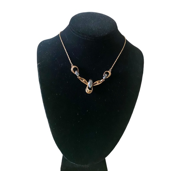 Gold Filled Signed TITAN Vintage Black Hematite Filigree Necklace, 16 inches - Picture 2 of 8